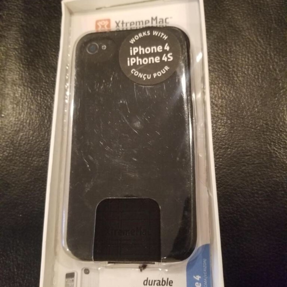 NWOT Black cell phone case